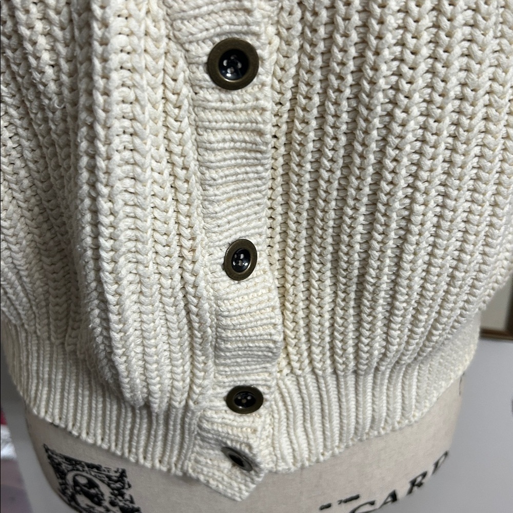 Eddie Bauer Classic Cream Button-Up Women's Sweater Medium - Picture 3 of 4